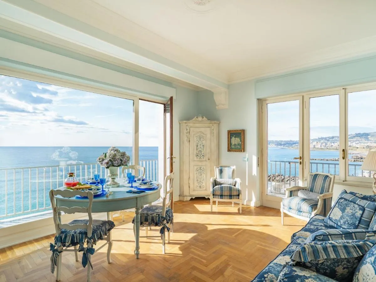 Apartment Pieds Dans L'Eau By Interhome Riva Ligure