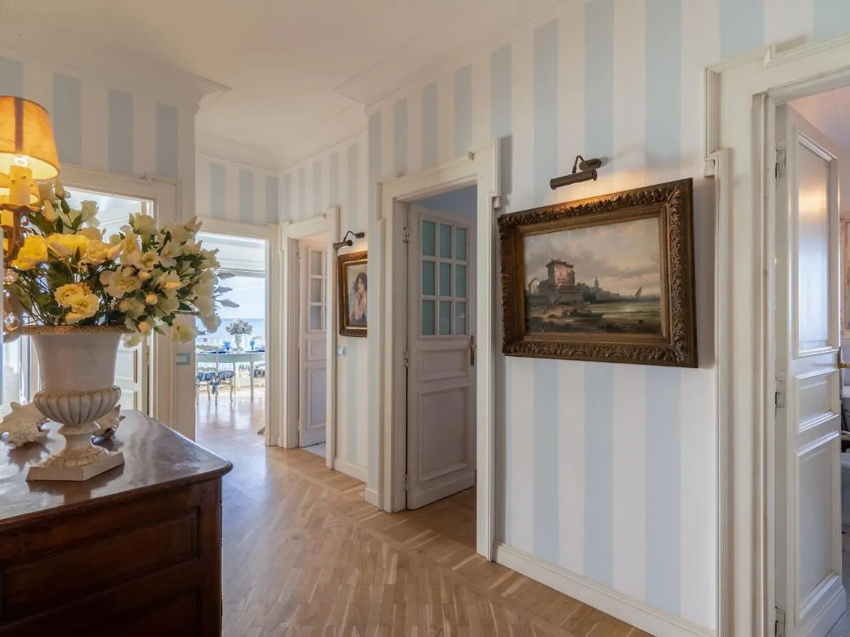 Apartment Pieds Dans L'Eau By Interhome Riva Ligure