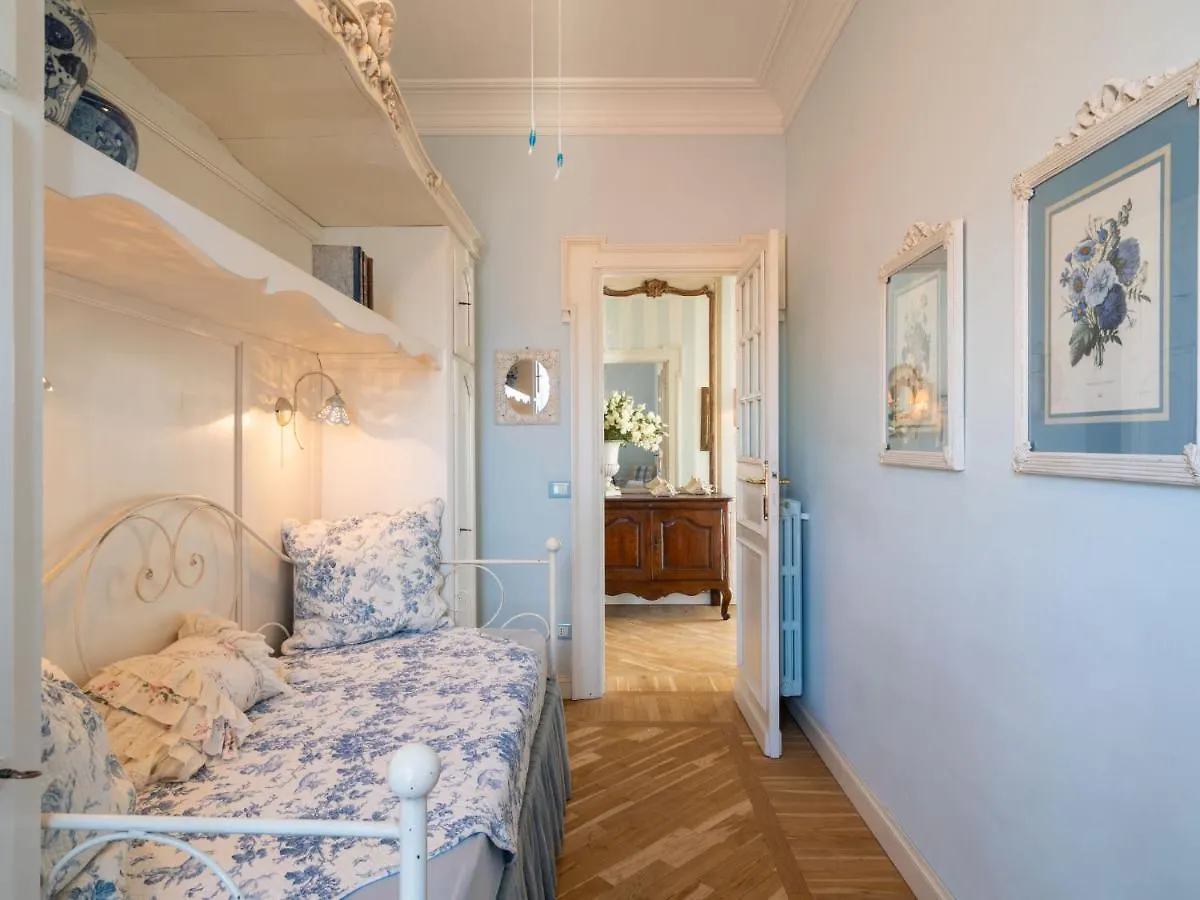 Apartment Pieds Dans L'Eau By Interhome Riva Ligure